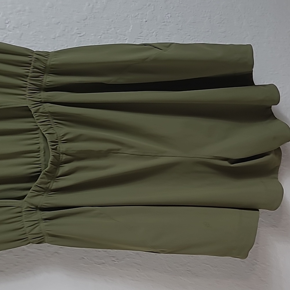 Lululemon Lightweight High-Neck Romper Bronze Green Size 8 - Picture 6 of 9